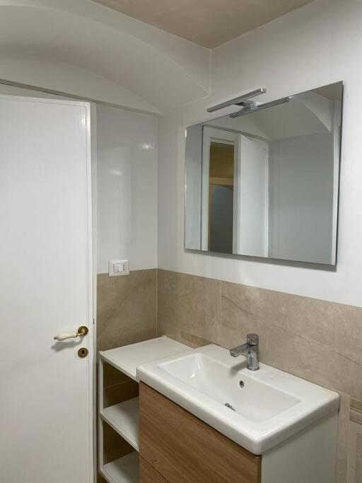 Bellaflo: Small Apartment In The Center Of Florence Extérieur photo